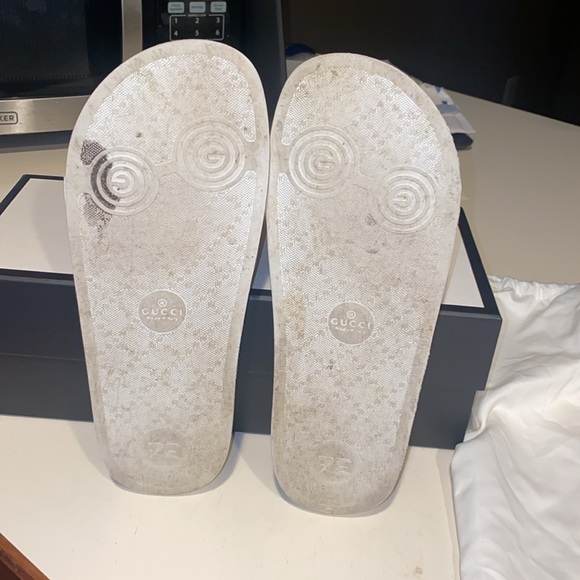 Original Gucci pool slides - Picture 6 of 7